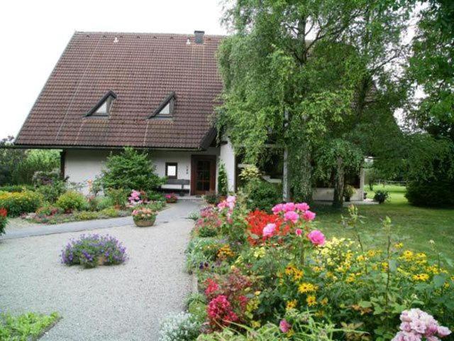 Gaestehaus Obsthof Gottenheim Экстерьер фото